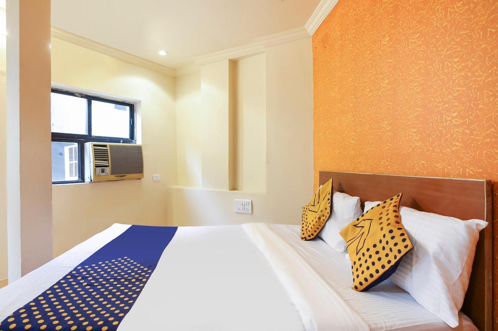 Hotel O Super Guest House Ahmedabad Extérieur photo