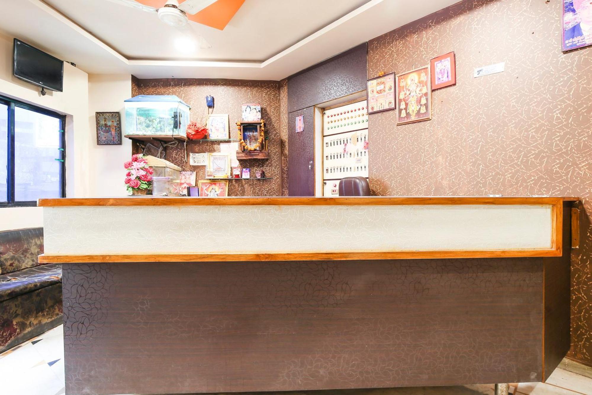 Hotel O Super Guest House Ahmedabad Extérieur photo