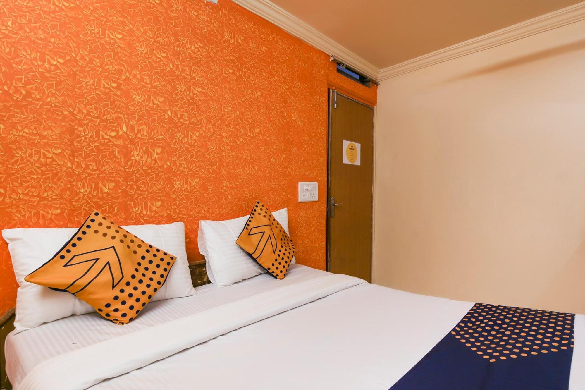 Hotel O Super Guest House Ahmedabad Extérieur photo