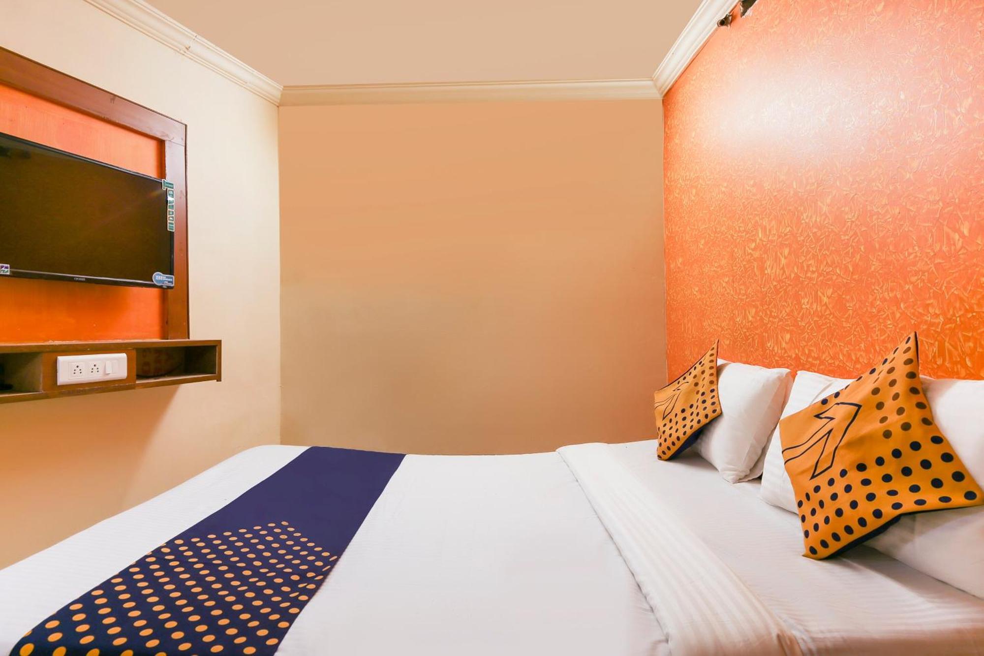 Hotel O Super Guest House Ahmedabad Extérieur photo