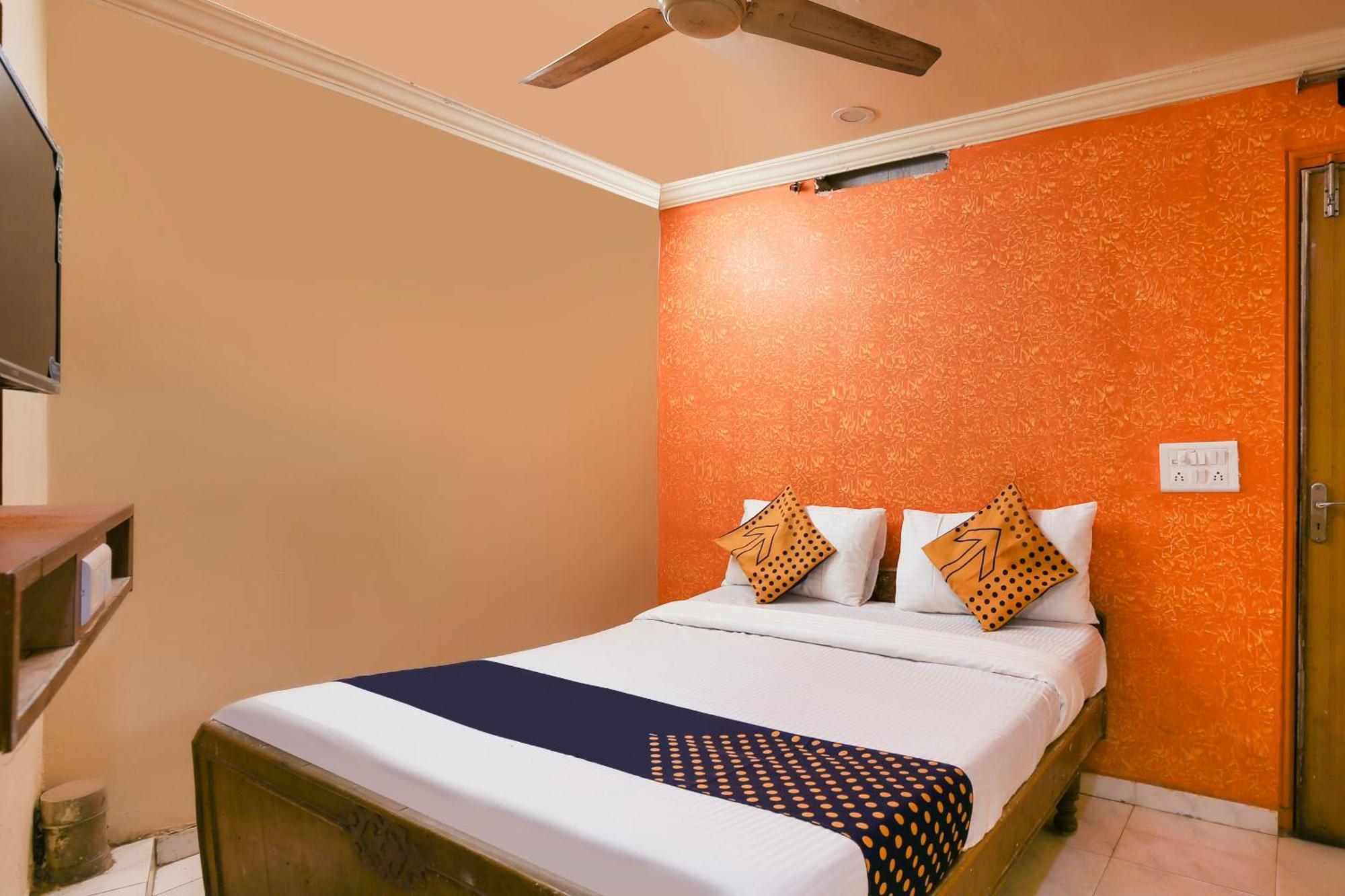Hotel O Super Guest House Ahmedabad Extérieur photo
